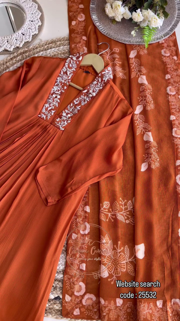 STUNNING CHINNON HANDWORK A LINE SUIT(ORANGE)